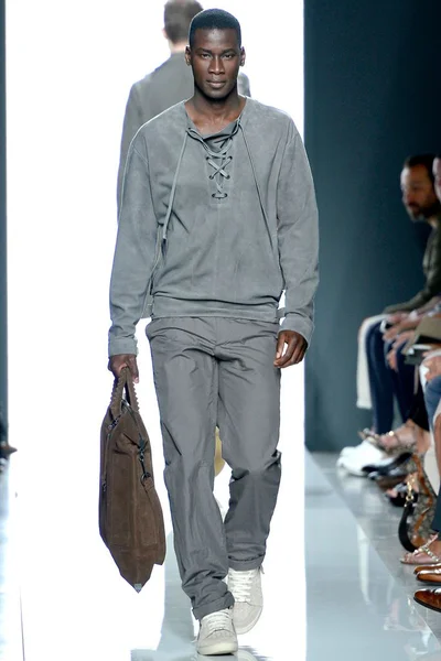 Look 26